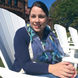 Kelly Lima decides to complete her Bachelor's at Salve after getting experience in the nursing field.